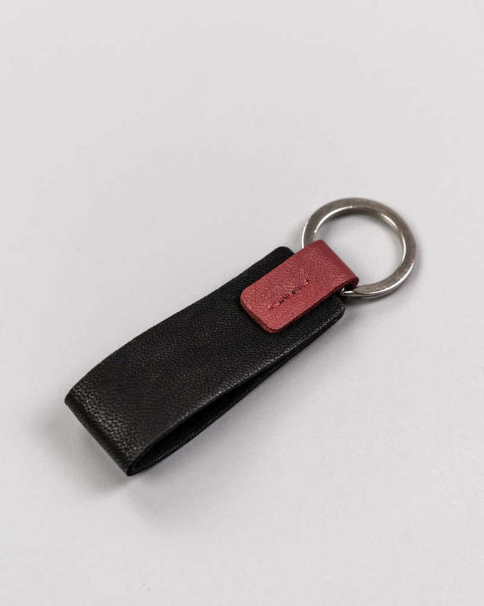 Męski zestaw na prezent z portfelem i praktycznym na klucze — Peterson - czarny