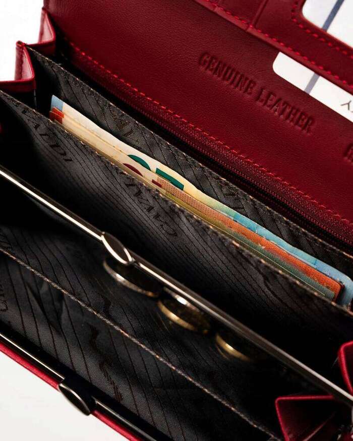 Skórzany portfel damski ze schowkiem na suwak - 4U Cavaldi