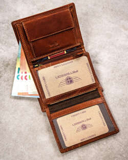 Duży, skórzany portfel męski z wytłoczonym znakiem zodiaku - Peterson